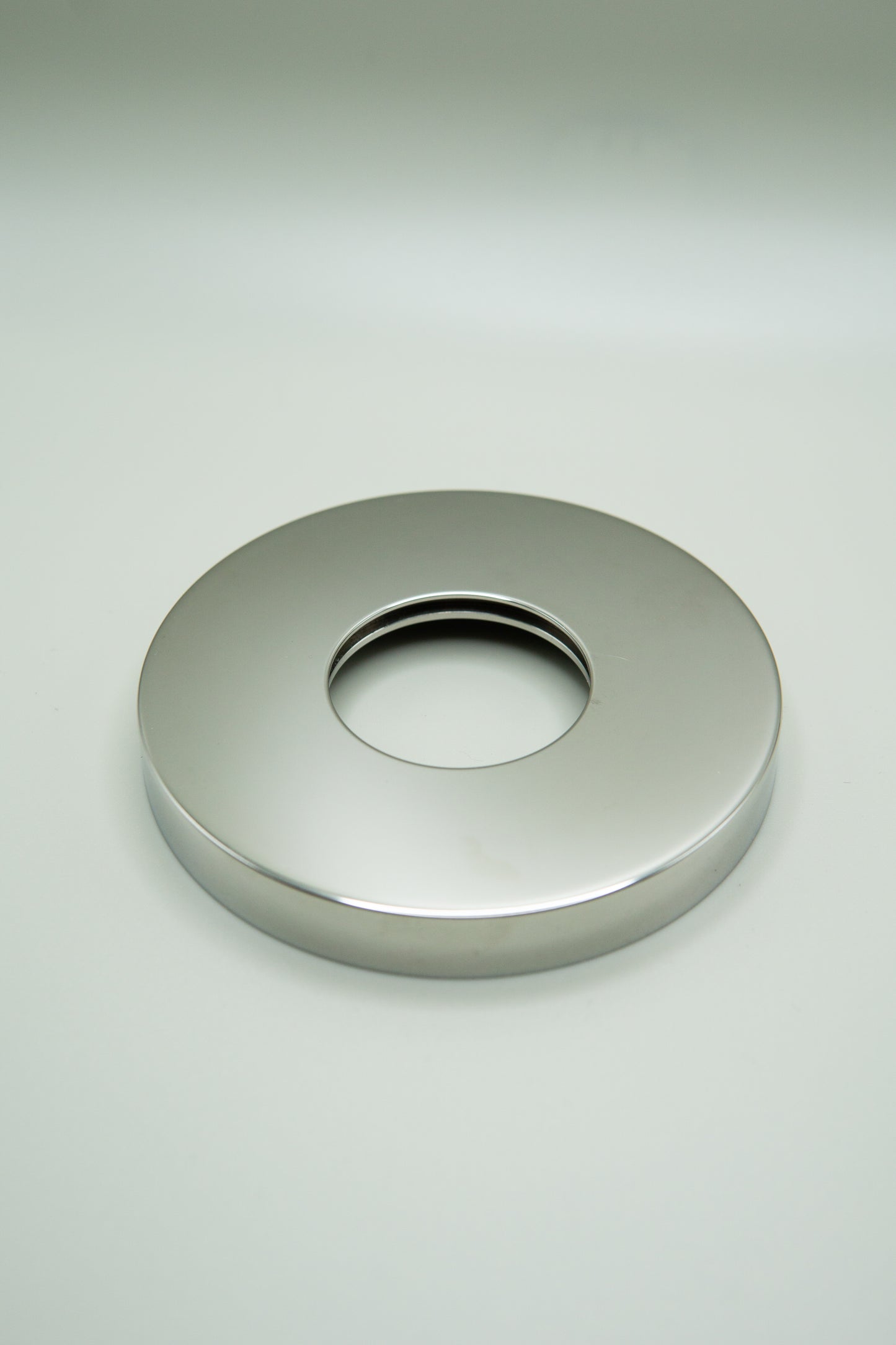 Stainless Steel Flange with Cover